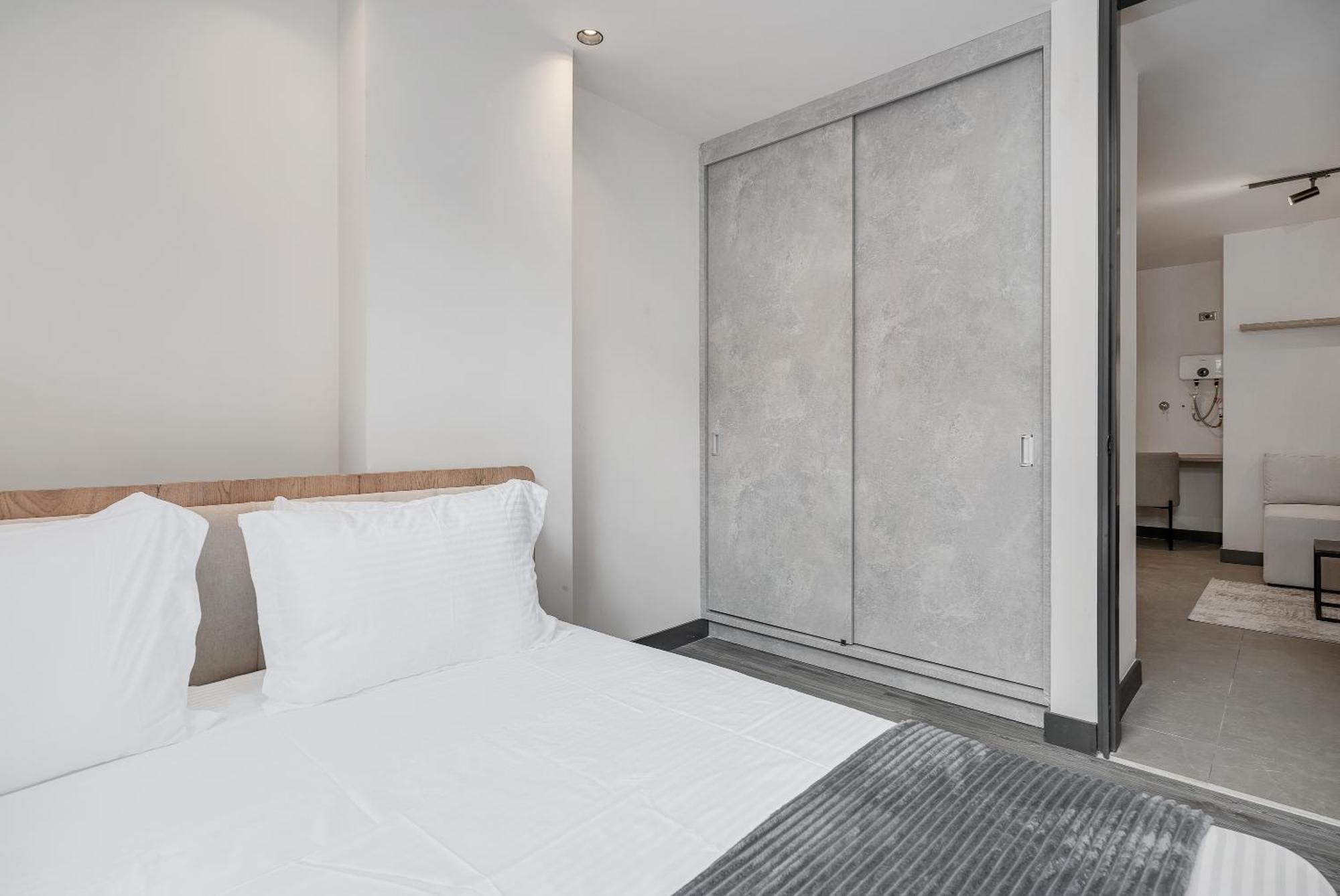 Apartamentos Housy Laureles Медельїн Екстер'єр фото