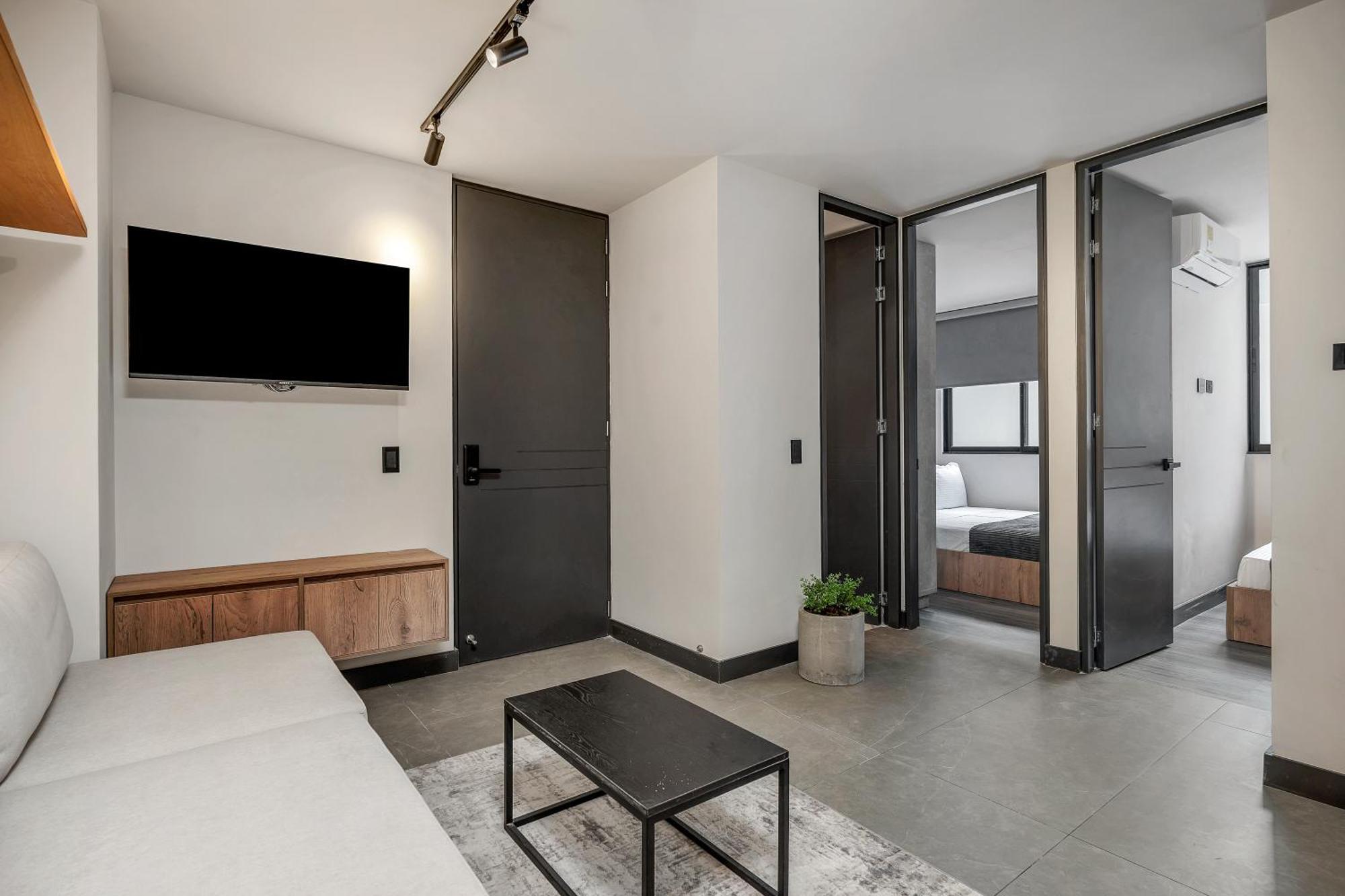 Apartamentos Housy Laureles Медельїн Екстер'єр фото