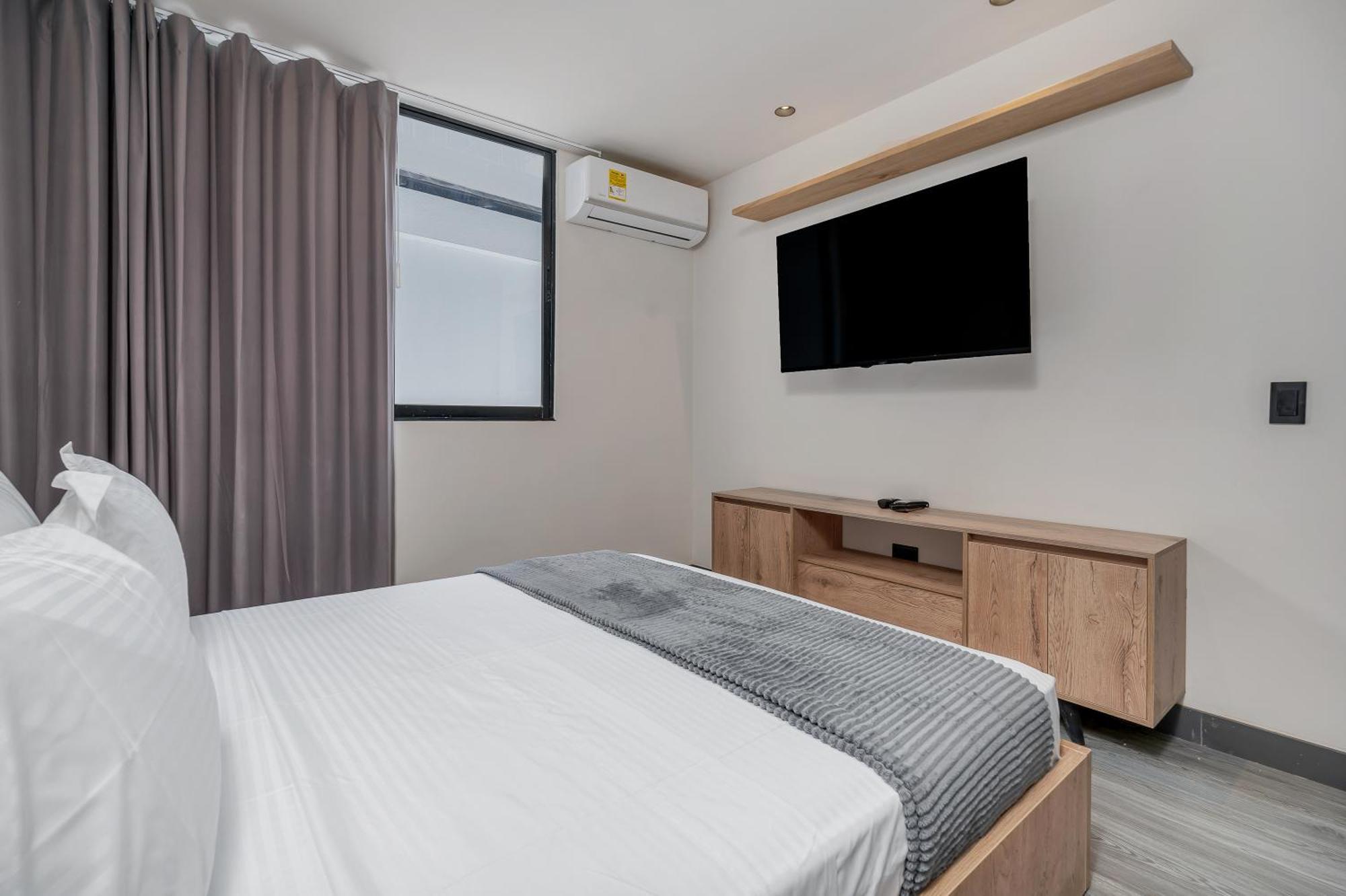 Apartamentos Housy Laureles Медельїн Екстер'єр фото