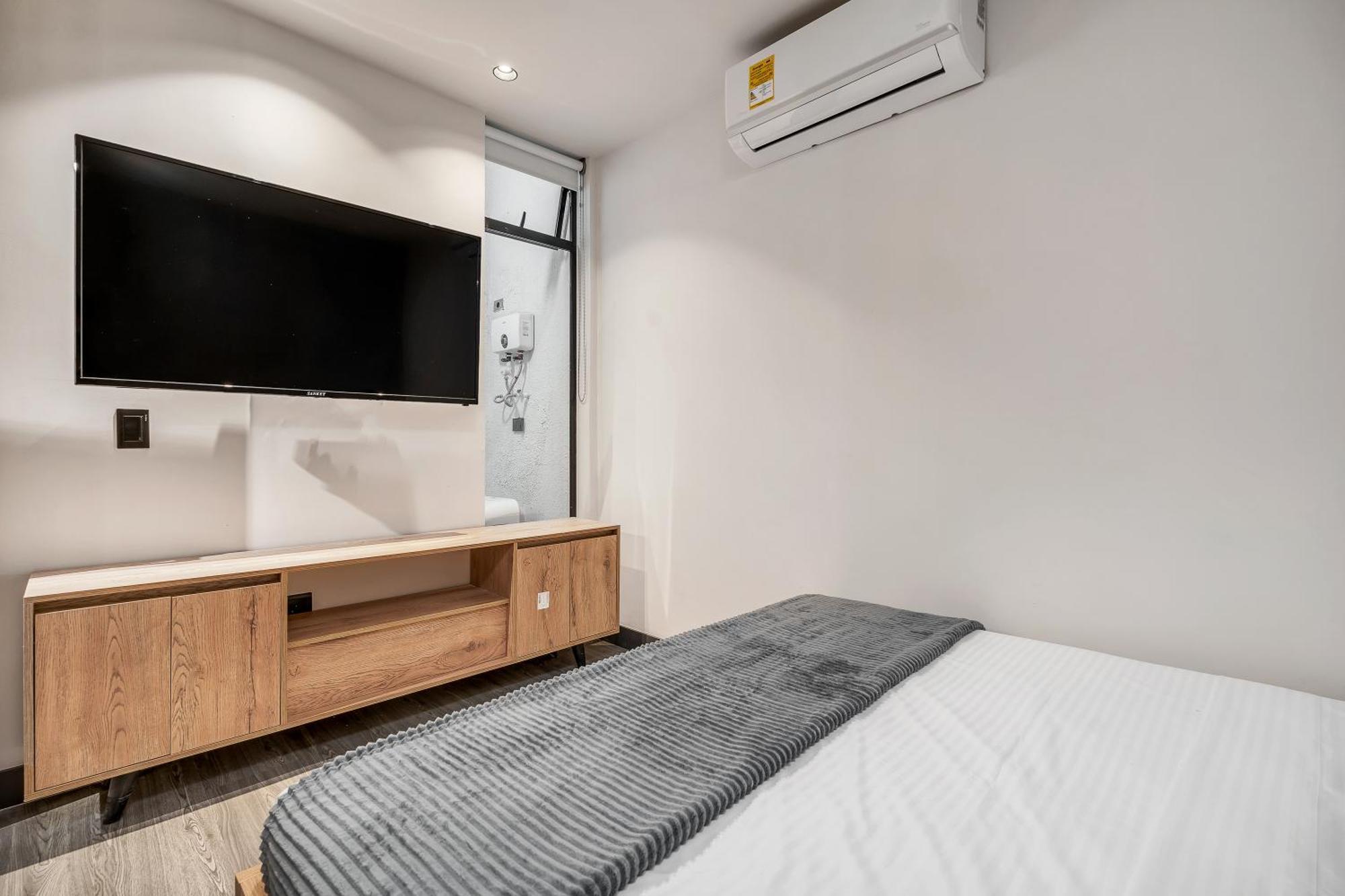 Apartamentos Housy Laureles Медельїн Екстер'єр фото